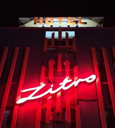 Zitro Hotel พอร์ตดิ๊กสัน ภายนอก รูปภาพ